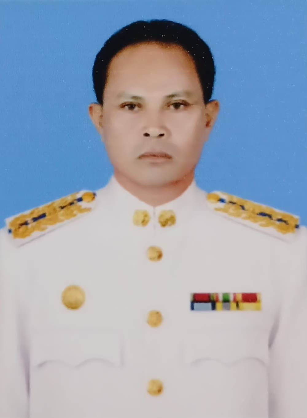 นายภูวนัย ทรัพย์พูน